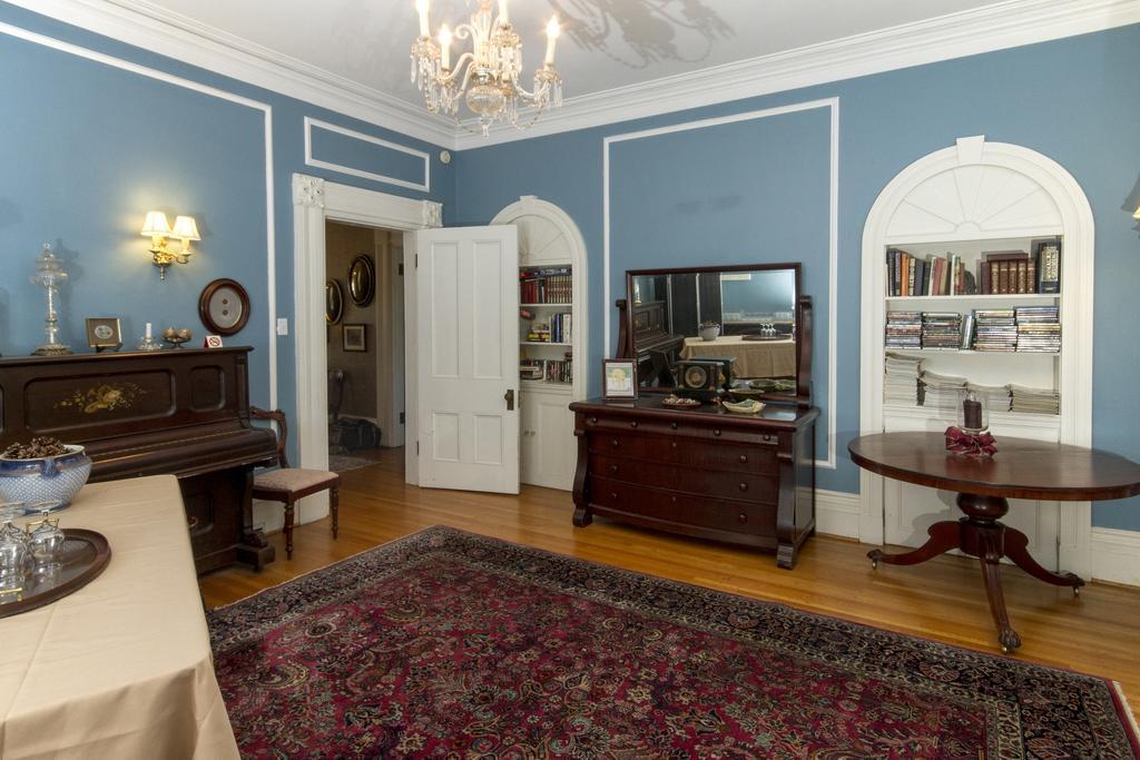 Homeport Historic B&B Сент-Джон Экстерьер фото
