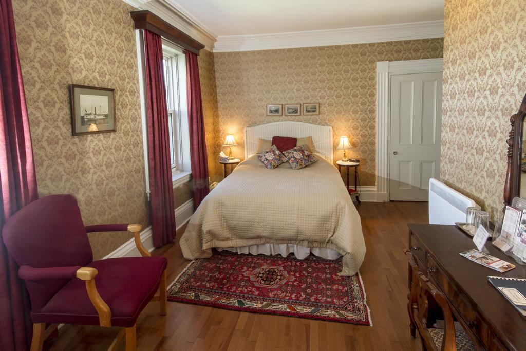 Homeport Historic B&B Сент-Джон Экстерьер фото